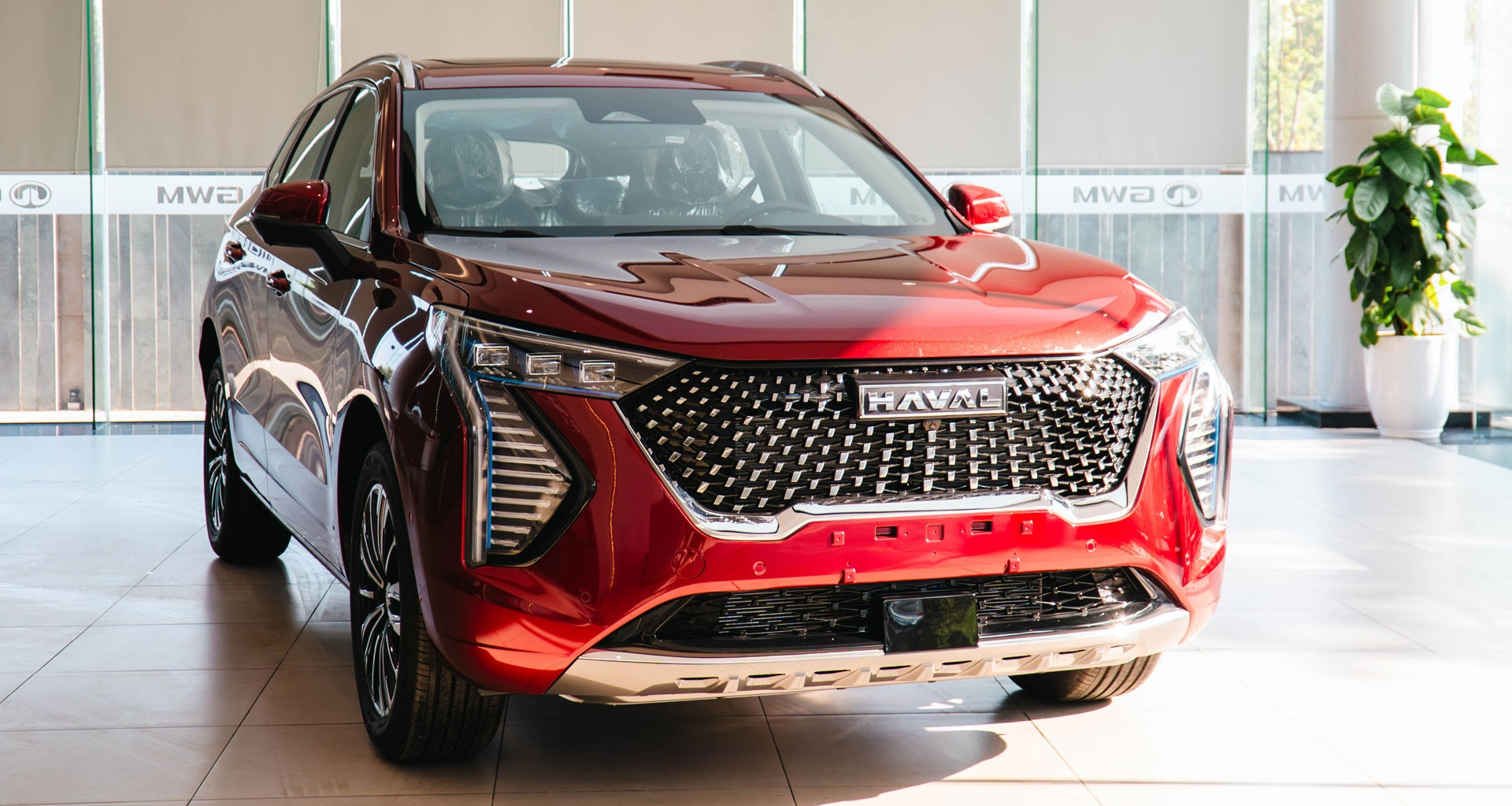 You are currently viewing ‘Kẻ đến sau’ Haval Jolion giá khoảng 700 triệu có đấu nổi Toyota Corolla Cross?