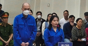 Read more about the article Lừa gần 50 tỷ của nhiều người, ‘nữ quái’ lĩnh 25 năm tù