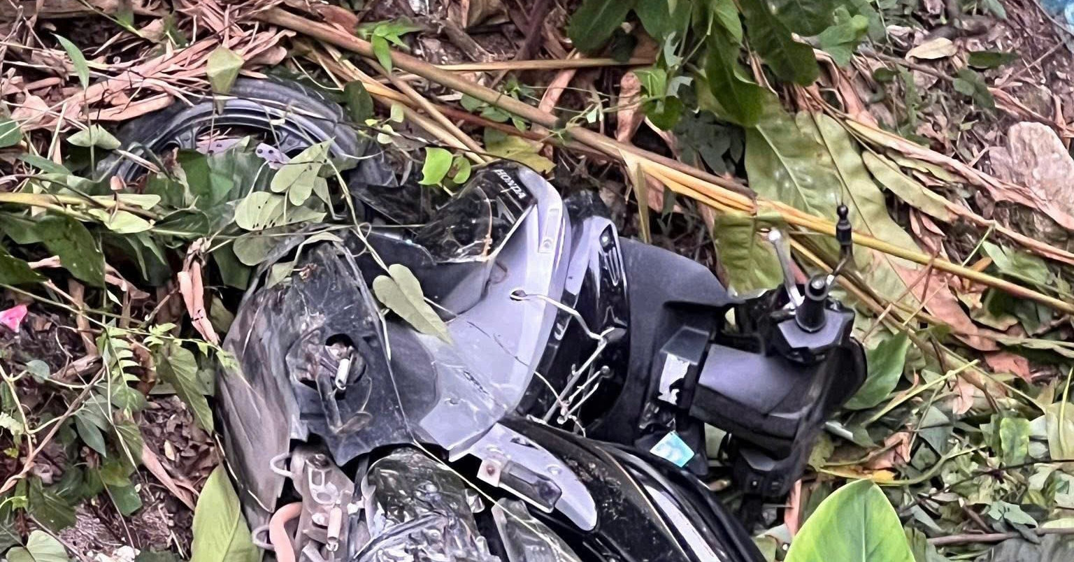 You are currently viewing 2 người đi xe máy lao xuống vực ở Tam Đảo