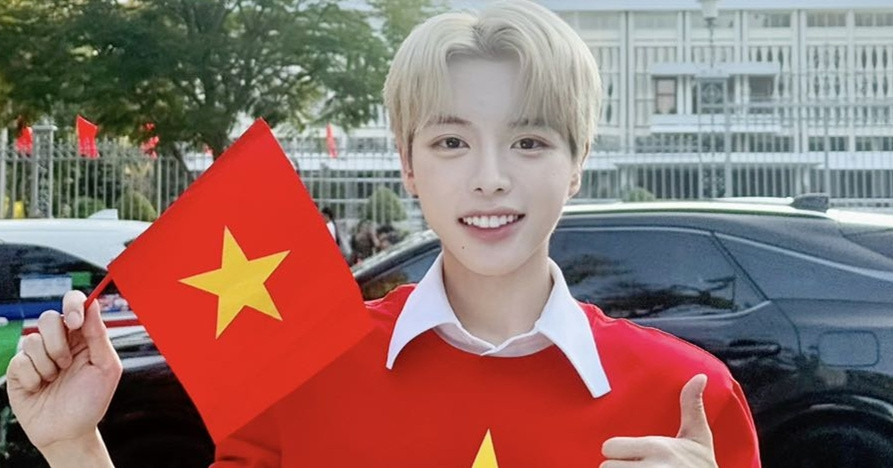 You are currently viewing Ca sĩ Đức Phúc làm từ thiện nửa tỷ đồng để tỏ lòng biết ơn thế hệ cha ông