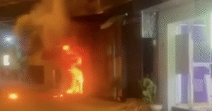 Read more about the article Bản tin trưa 12/5: Cháy nhà 2 tầng ở TPHCM, 1 người tử vong trong phòng ngủ