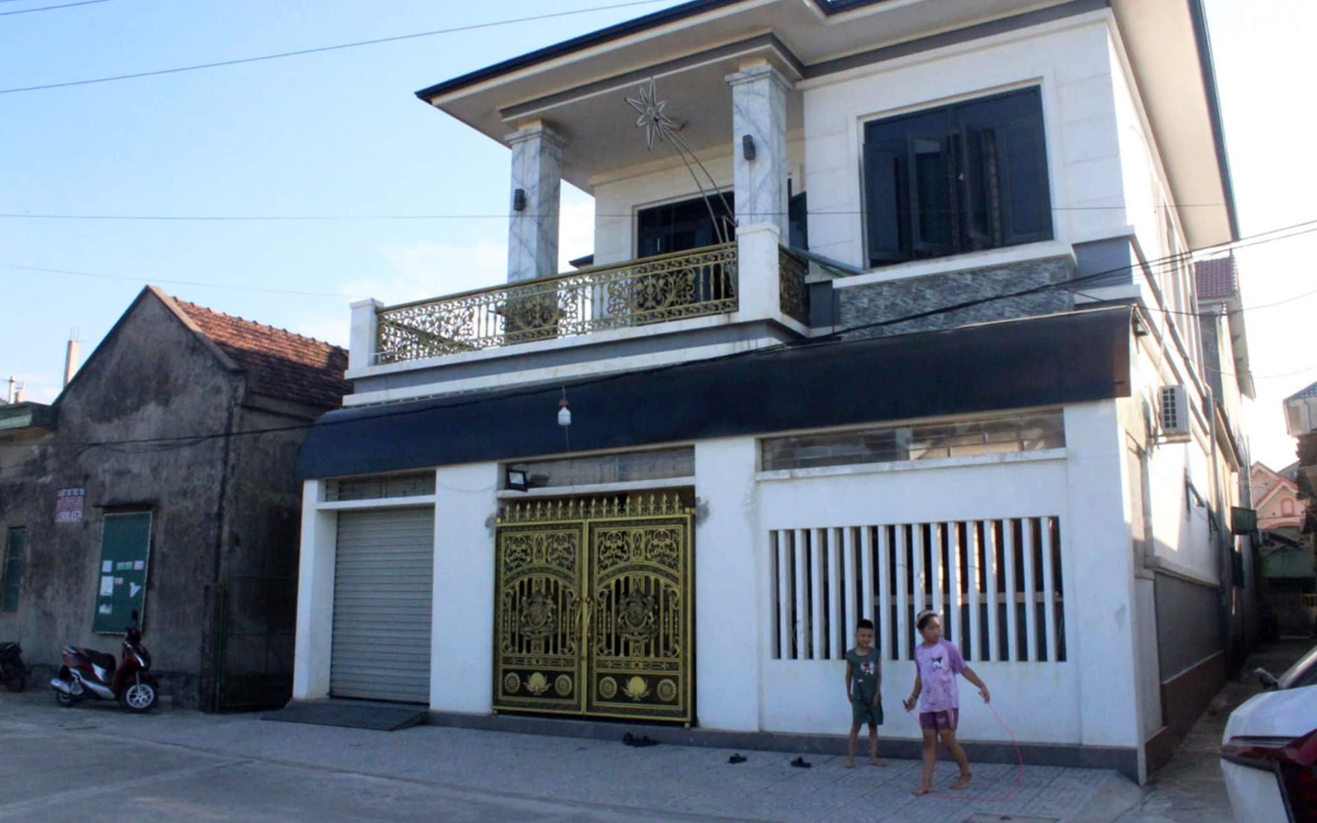 Read more about the article Thôn ở Hà Tĩnh có gần 500 người xuất ngoại, mỗi năm gửi về quê cả trăm tỷ đồng