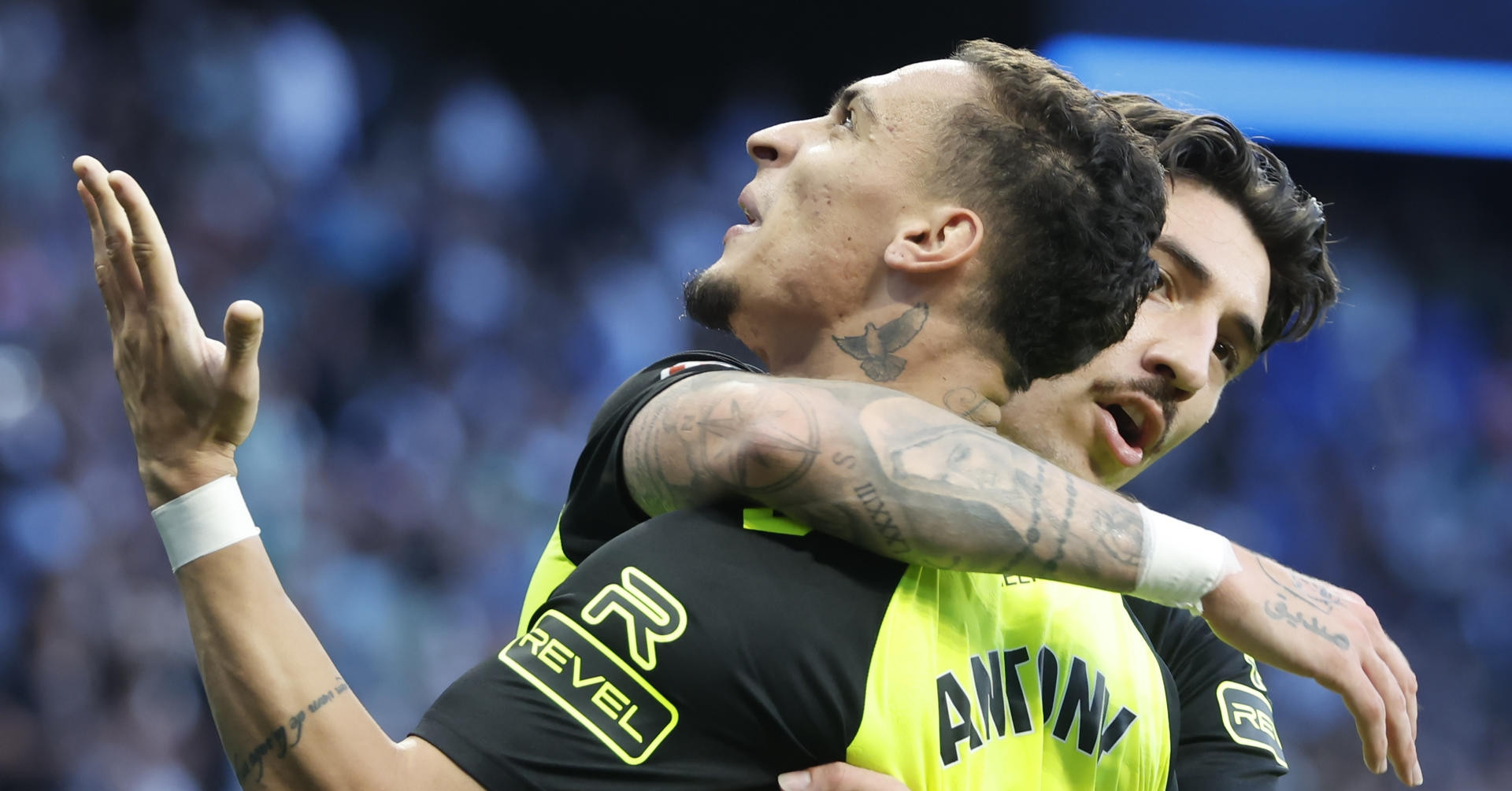 You are currently viewing Hàng thải MU thành viên ngọc Betis