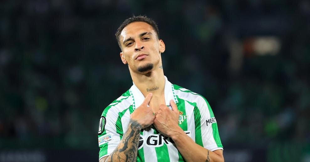 You are currently viewing Antony tuyên bố thật khiến MU nhói lòng