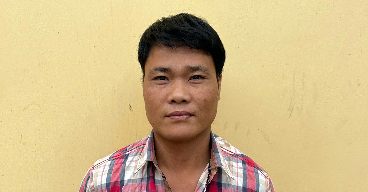 You are currently viewing Bắt giữ kẻ uống rượu say đi xe vào đường cấm, xô đẩy cảnh sát