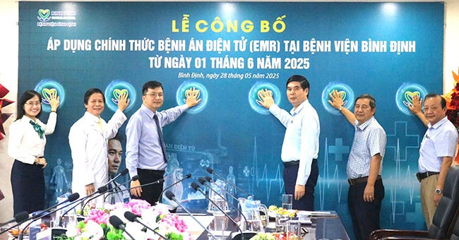You are currently viewing Bệnh viện đầu tiên ở Bình Định số hóa toàn bộ hồ sơ bệnh nhân