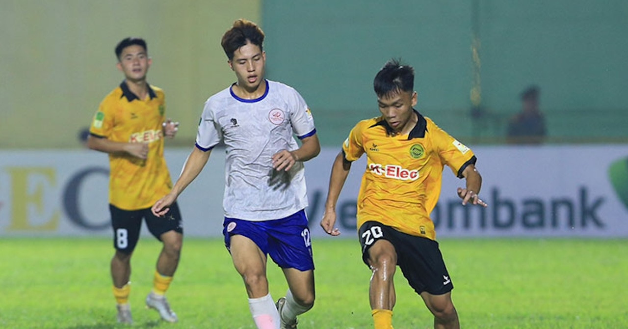 You are currently viewing Bóng đá Việt lại bị vấy bẩn bởi tiêu cực: Chuyện… thường thôi