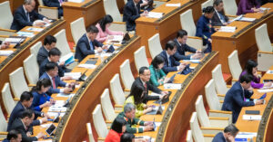 Read more about the article Cần bãi bỏ thủ tục đầu tư ôm đồm, xung đột