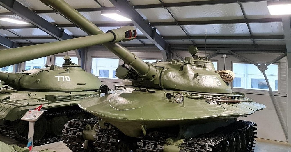 You are currently viewing Cận cảnh xe tăng trang bị 4 dãy bánh xích kỳ lạ của Liên Xô