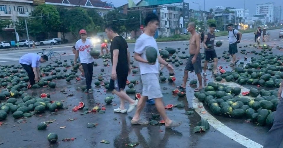 You are currently viewing Cảnh tượng chưa từng thấy sau vụ tai nạn giao thông giữa ngã tư