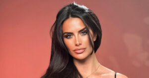 Read more about the article Chân dung nữ thạc sĩ nói 3 thứ tiếng càn quét’loạt giải thưởng Miss World 2025