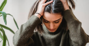 Read more about the article Chồng đưa con riêng về nhà, bắt vợ phải chăm sóc, chiều chuộng như con ruột