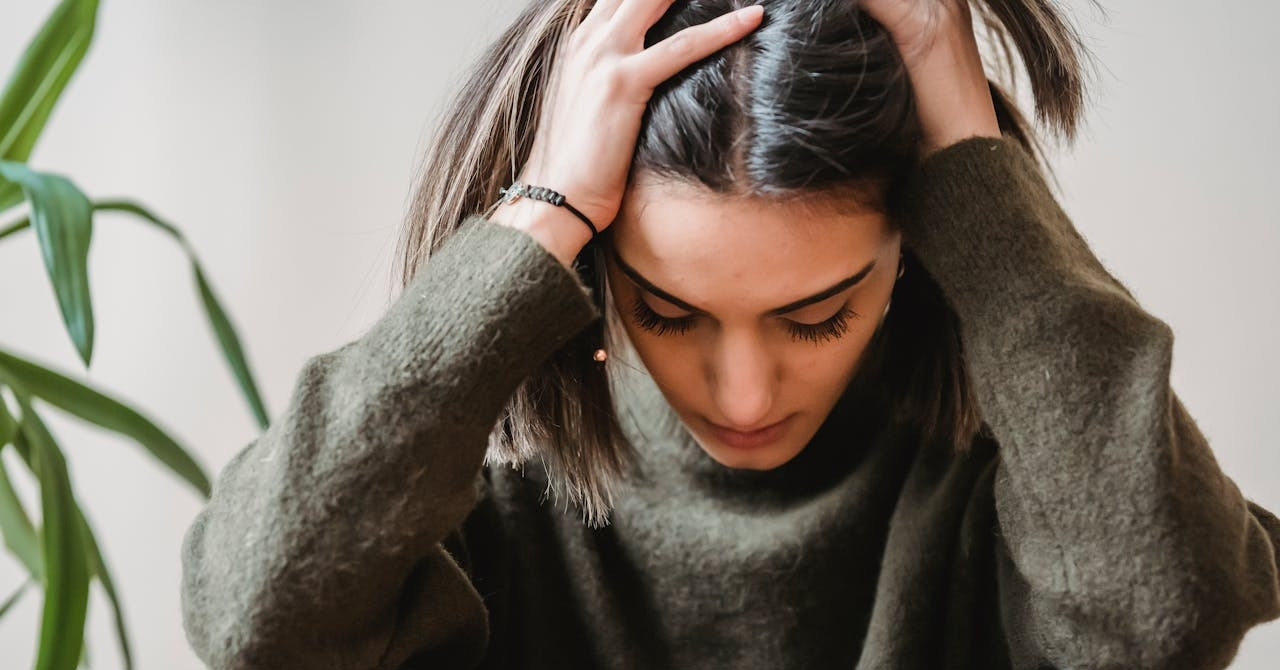 You are currently viewing Chồng đưa con riêng về nhà, bắt vợ phải chăm sóc, chiều chuộng như con ruột