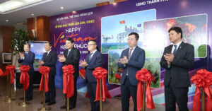 Read more about the article Chủ tịch Hội nhà báo:Văn hóa là nền tảng, báo chí dẫn dắt tri thức, tạo niềm tin