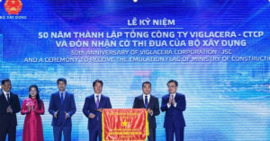 Read more about the article Chủ tịch Viglacera xin từ nhiệm để thực hiện các công việc theo kế hoạch