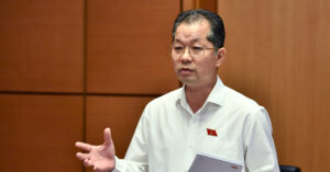 Read more about the article Có cháu học tiến sĩ nước ngoài về chỉ được ký hợp đồng giờ phải ra khỏi hệ thống