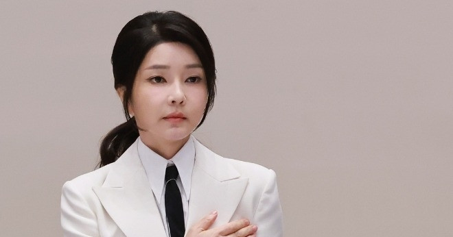 You are currently viewing Công tố viên Hàn Quốc gửi thông báo triệu tập cựu đệ nhất phu nhân Kim Keon Hee