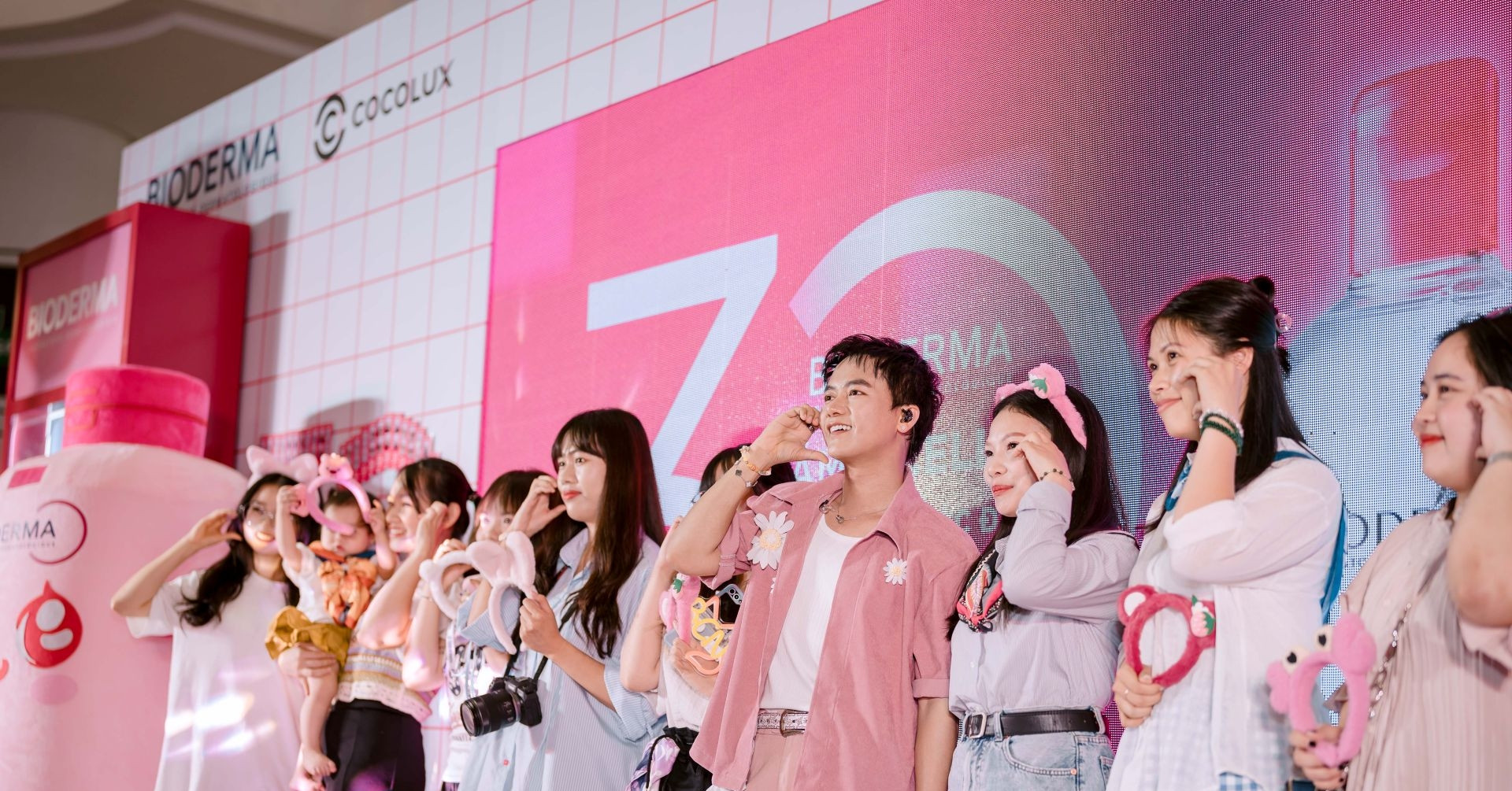 You are currently viewing Cùng nhạc sĩ Bùi Công Nam bùng nổ tại sự kiện 30 năm của Bioderma & Cocolux