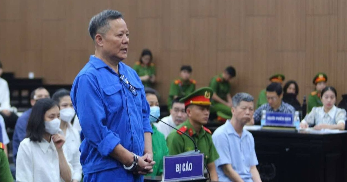 You are currently viewing Lời xin lỗi muộn màng của đại gia đất hiếm Đoàn Văn Huấn
