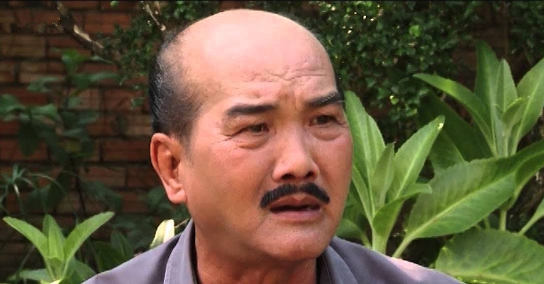 You are currently viewing Danh hài Thanh Tùng tuổi 70 ở nhà thuê, nợ 20 triệu đồng không trả nổi