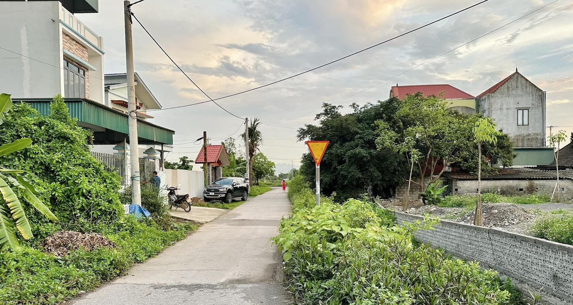 You are currently viewing Đất nông nghiệp trong khu dân cư không lối vào có được chuyển thành đất ở