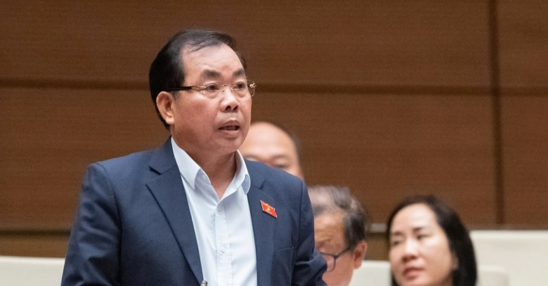 You are currently viewing Đề xuất HĐND giới thiệu nhân sự để Thủ tướng phê chuẩn chủ tịch tỉnh thay vì bầu