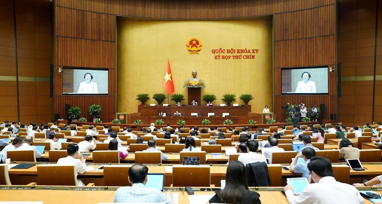 You are currently viewing Đề xuất sửa quy định kéo dài thời gian công tác từ cấp bộ trưởng trở lên