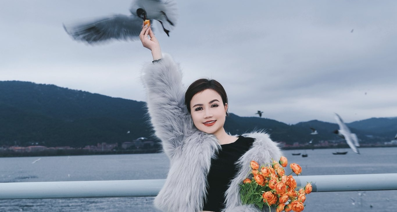 Read more about the article Diễn viên Hoàng Yến trải lòng về 4 lần ly hôn