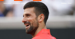 Read more about the article Djokovic bay vào vòng 3 Roland Garros nhờ tuyệt chiêu