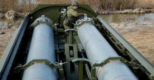 Read more about the article Động thái mới của Nga tại bãi phóng tên lửa siêu vượt âm Oreshnik