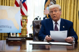 Read more about the article Vì sao ông Trump chọn thăm 3 quốc gia giàu nhất thế giới đầu tiên?