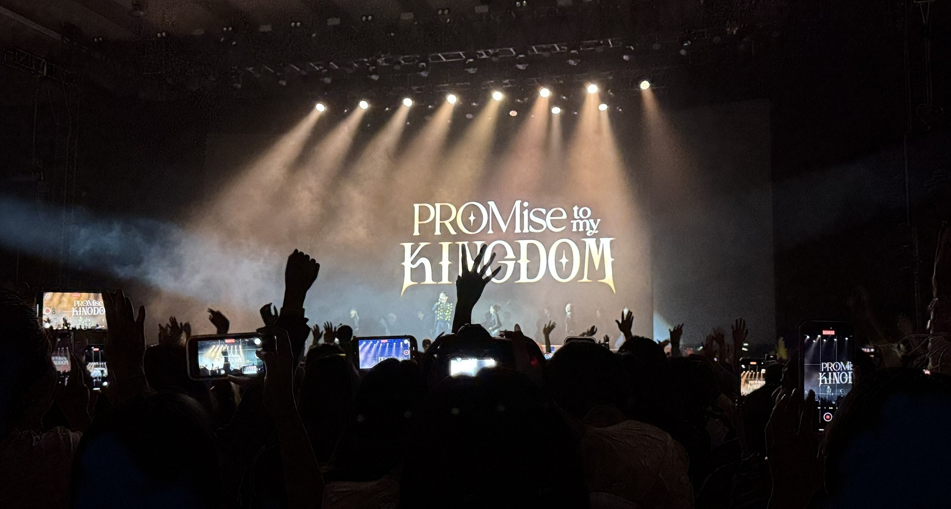 You are currently viewing ‘Fan cuồng’ Kpop khai sinh thị trường béo bở, cho trải nghiệm ‘đáng giá từng xu’