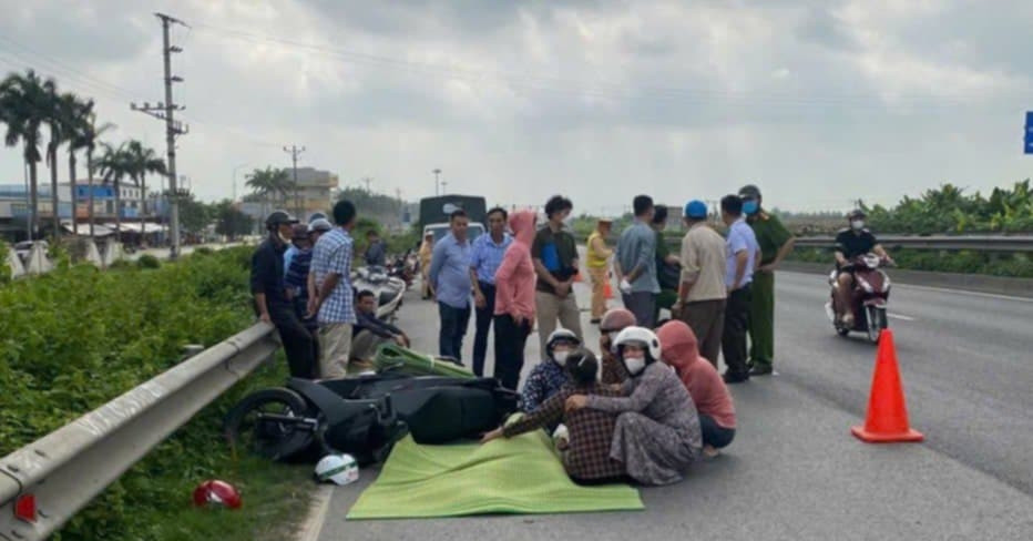 You are currently viewing Đang đi cùng với bố, cô gái ở Hải Dương bị xe bồn gây tai nạn tử vong