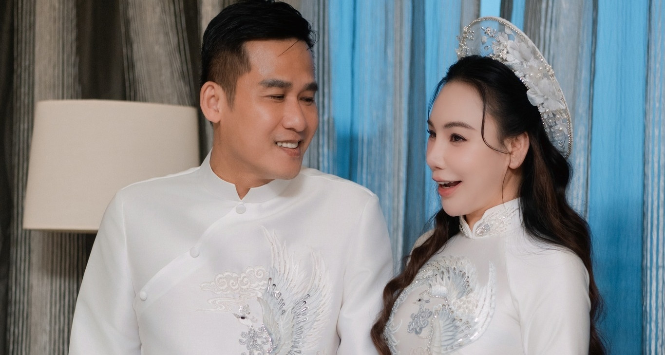 You are currently viewing Hé lộ hình ảnh đầu tiên của Hồ Quỳnh Hương và chồng doanh nhân hơn 2 tuổi