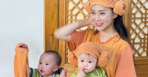 Read more about the article Hòa Minzy xinh đẹp, Phương Oanh đi xông hơi cùng 2 con