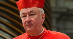 Read more about the article Hồng y kể chuyện tham gia mật nghị bầu Giáo hoàng