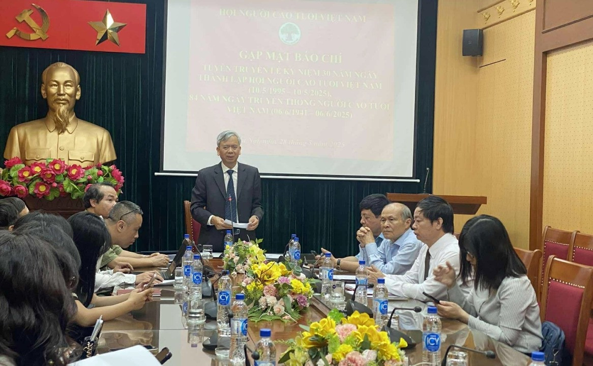 You are currently viewing Sắp kỷ niệm 30 năm thành lập Hội Người cao tuổi Việt Nam