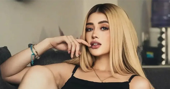 You are currently viewing Hotgirl Mexico bị bắn chết ngay khi đang livestream với fan hâm mộ