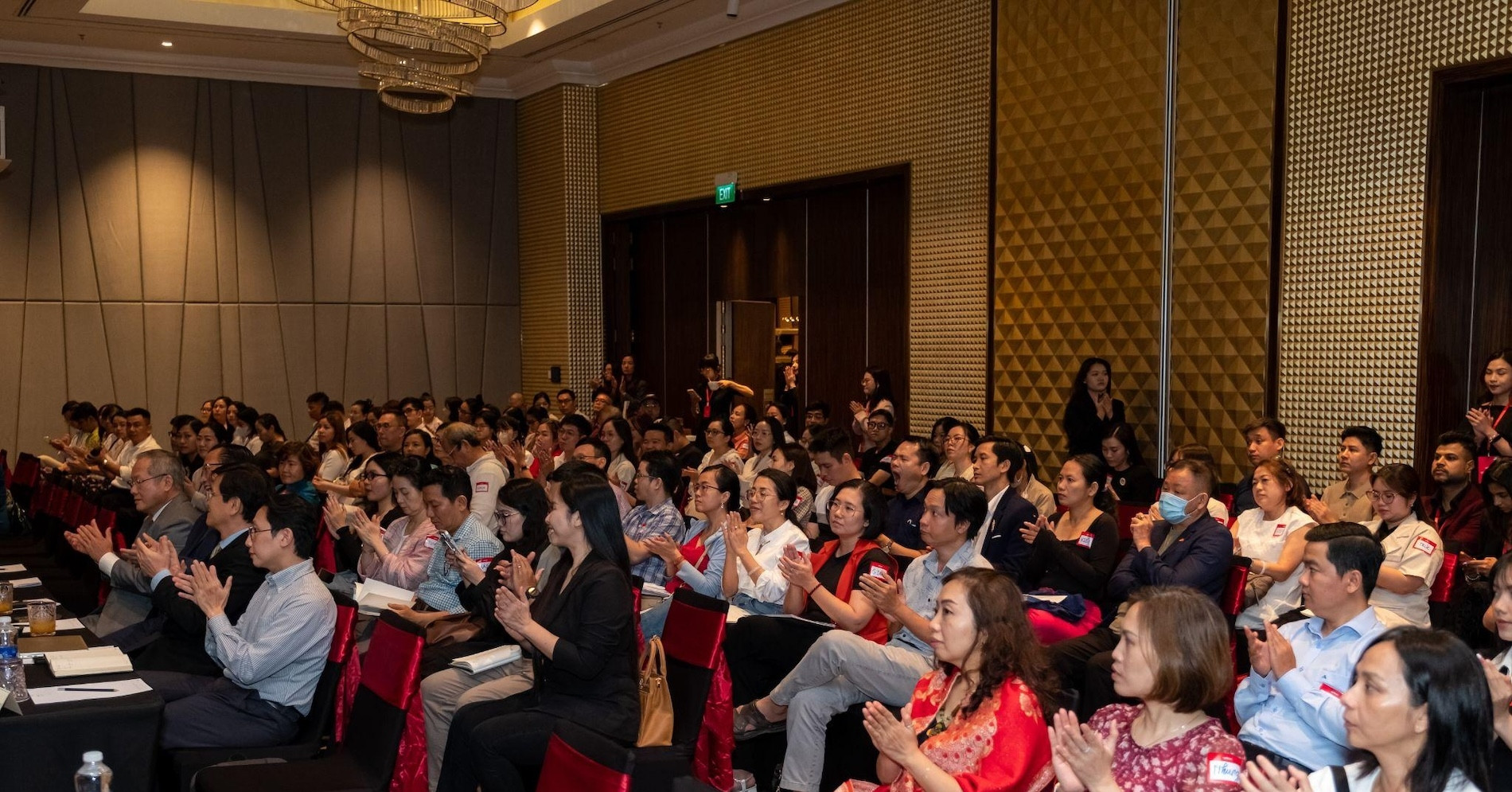 You are currently viewing Khi kinh nghiệm cũ không còn đủ, lãnh đạo cần gì cho kỷ nguyên mới?