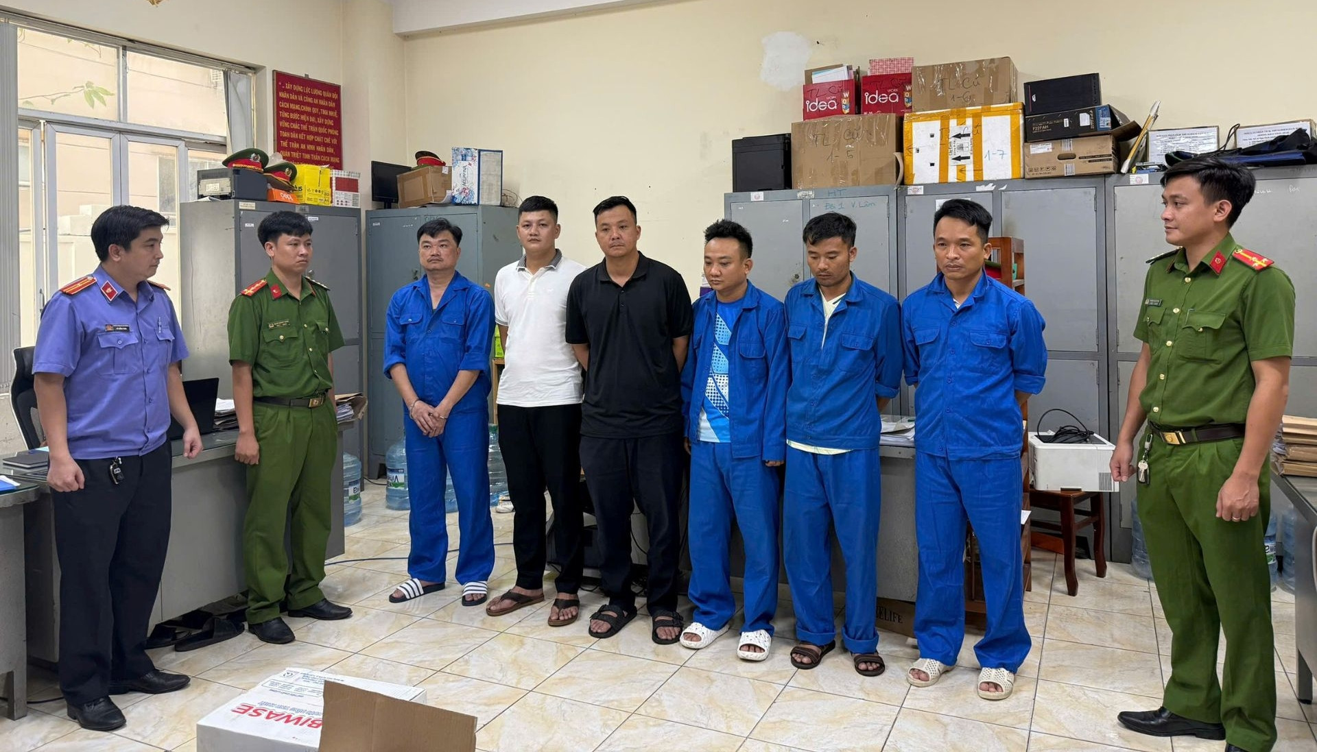 You are currently viewing Khởi tố chủ tịch phường ở Đồng Nai cùng 4 thuộc cấp vì nhận hối lộ