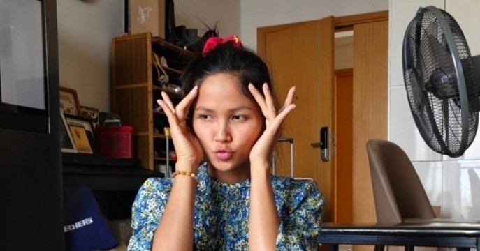 You are currently viewing Vân Hugo tâm trạng khi bị phạt vì quảng cáo lố