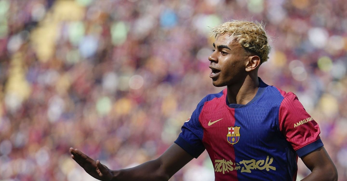 You are currently viewing Lamine Yamal cho Real Madrid ôm hận, đá xoáy Ronaldo và Mbappe