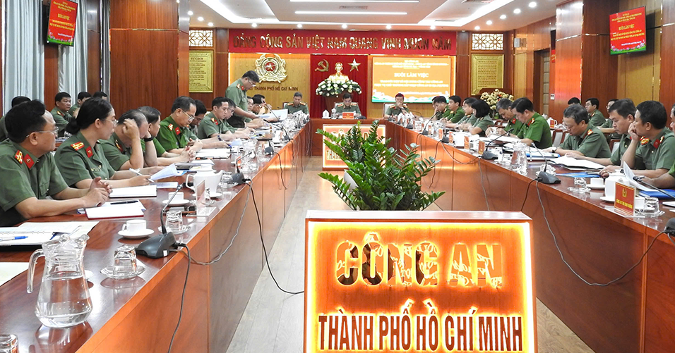 You are currently viewing Lên phương án sáp nhập công an TPHCM, Bình Dương và Bà Rịa