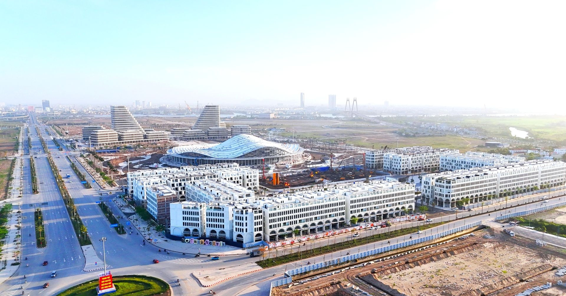 You are currently viewing Masterise Homes đồng hành cùng Lễ hội hoa Phượng đỏ, Hải Phòng 2025