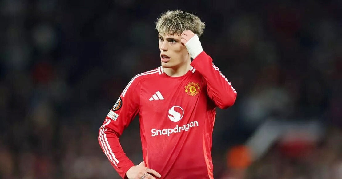 You are currently viewing Man United thanh lý loạt cầu thủ, chỉ 4 người ‘không thể đụng đến’