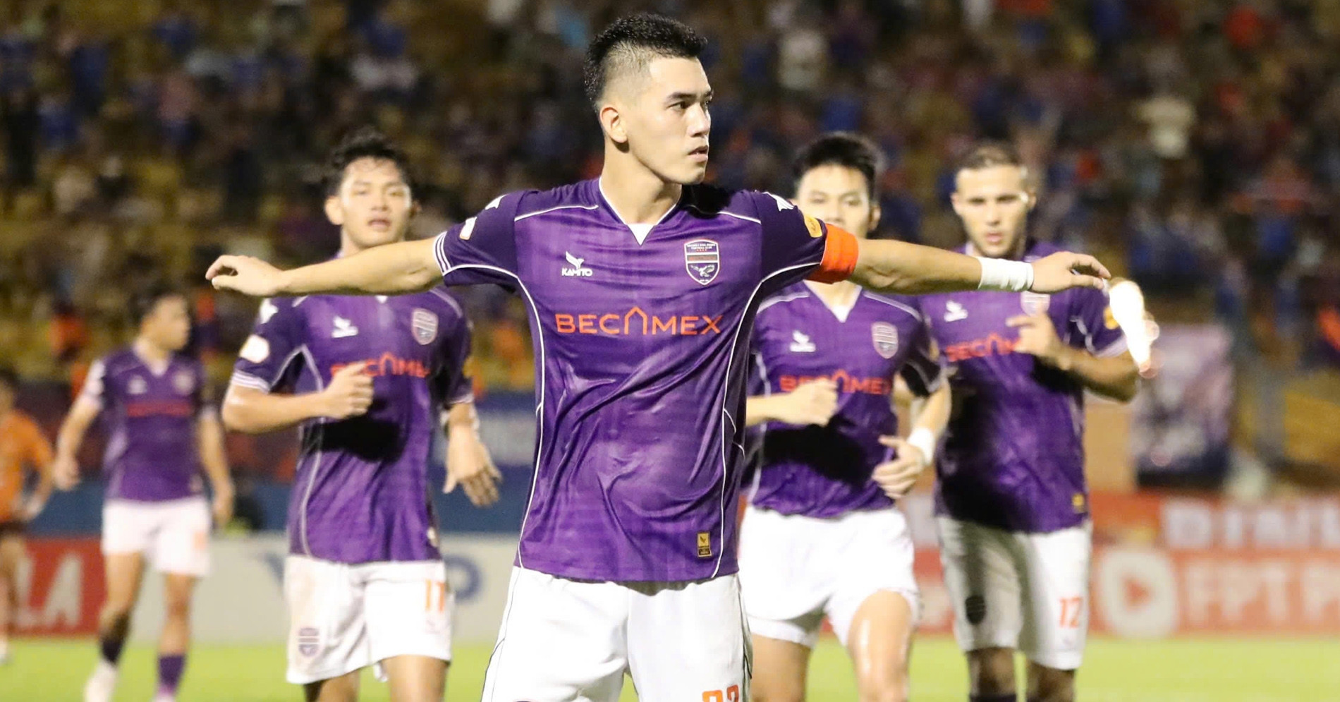 Read more about the article Nhận định Bình Dương vs CAHN, 18h ngày 30/5