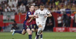 Read more about the article Nhận định bóng đá Barca vs Real Madrid, Vòng 35 La Liga