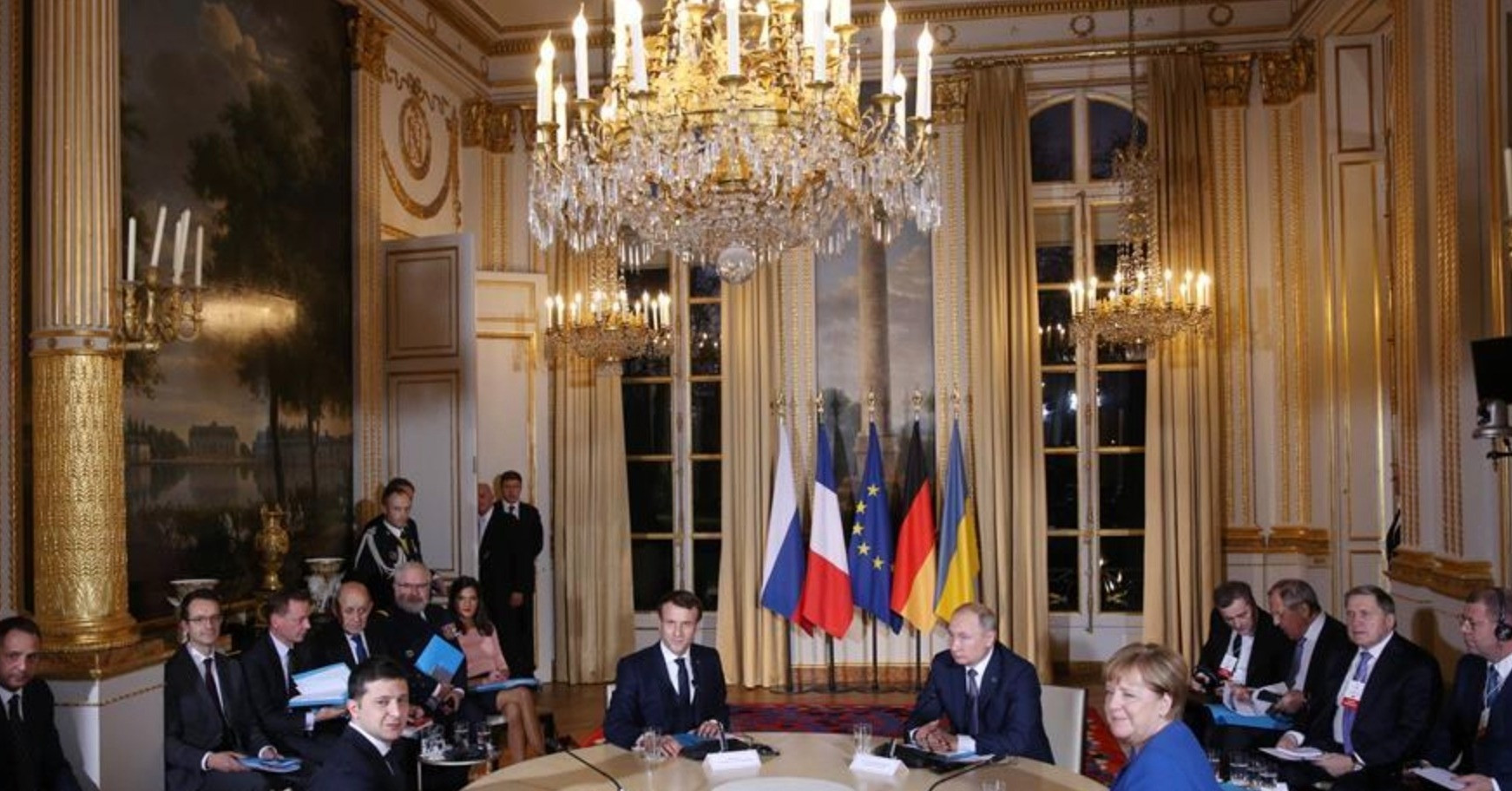 You are currently viewing Nhìn lại lần gặp gần đây nhất giữa Tổng thống Putin và ông Zelensky