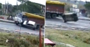 Read more about the article Ô tô lật 5 vòng trên cao tốc, 4 hành khách thoát chết kỳ diệu