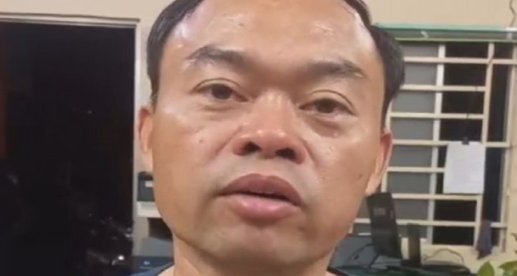 You are currently viewing Tạm giữ hình sự bác sĩ dùng dao đâm đồng nghiệp tại phòng khám